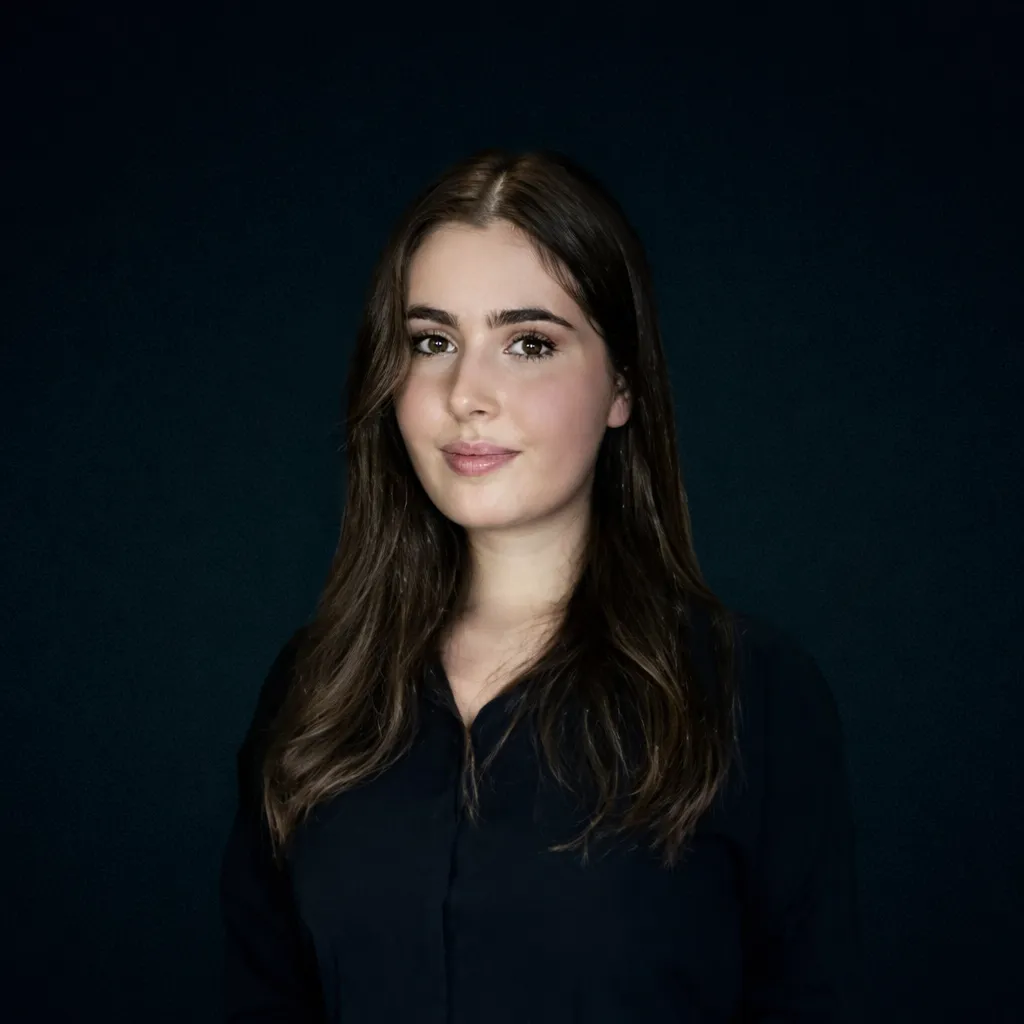 Jennifer Shirin, Senior Performance Marketing Managerin